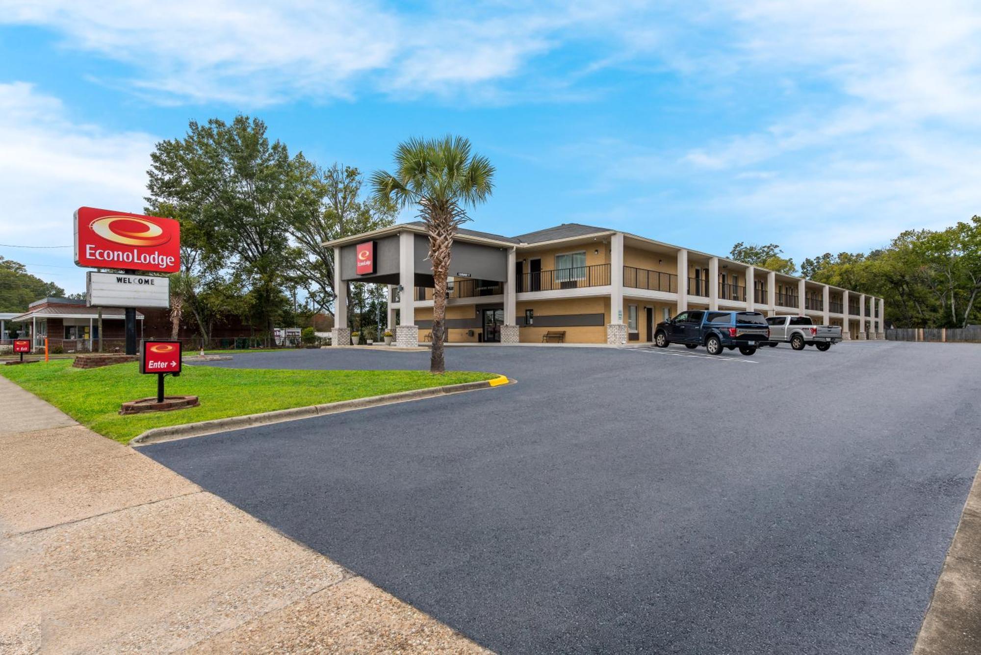 Econo Lodge Cheraw Market Street Exterior photo